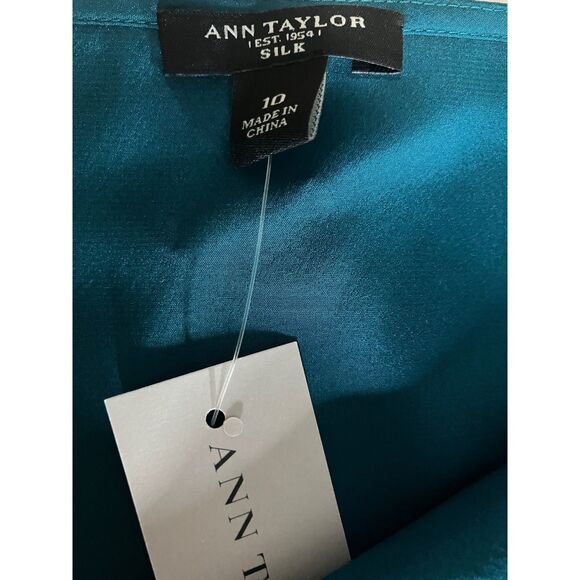 Ann Taylor Silk Blouse Size 10 Teal - NWT Cowl Neck Cap Sleeve - Picture 2 of 7